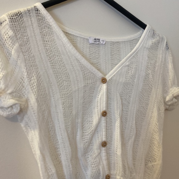 Cute see through white shirt with buttons - Picture 3 of 3